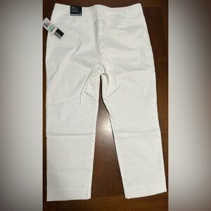 Alfani tummy control capri